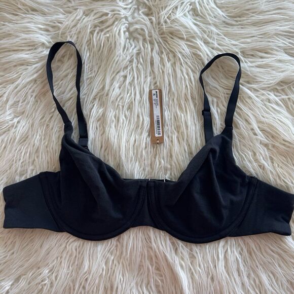 Skims Cotton Jersey T-shirt Bra Soot Size 40C - Picture 1 of 8